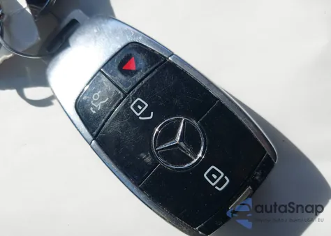 2020 Mercedes-Benz E 350 from USA, damaged, VIN W1KZF8DB4LA833563